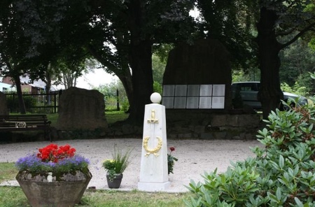 Gedenkstein 2 Gedenkstein 2